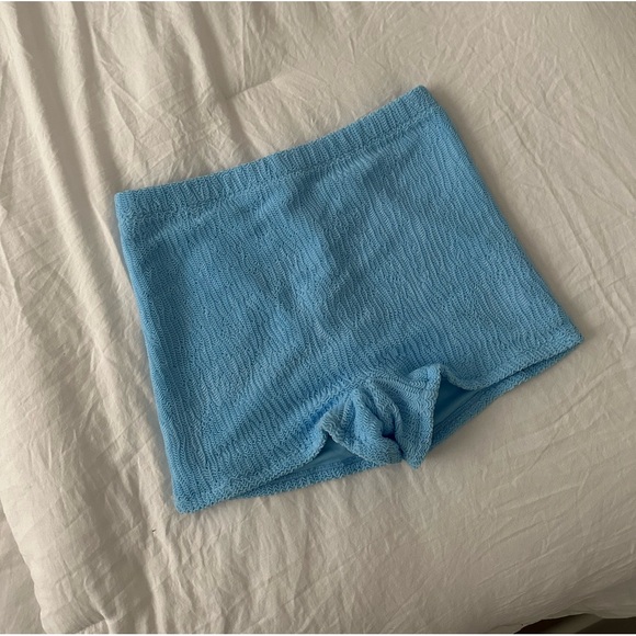 Like New Four Three Seven swim shorts size M - Picture 2 of 5